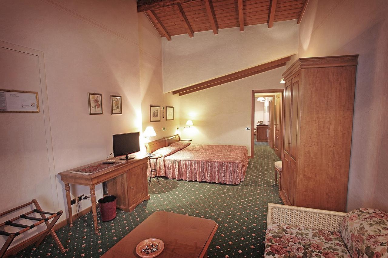 Hotel Faccioli 발레지오술민쵸 외부 사진
